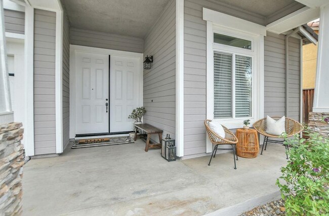 Building Photo - Spacious Single Story 4-Bedroom Home with ...