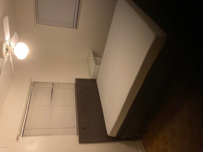 Building Photo - 1151 Elm St