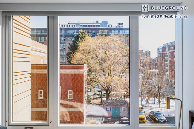 Foto del edificio - 1350 Boylston St