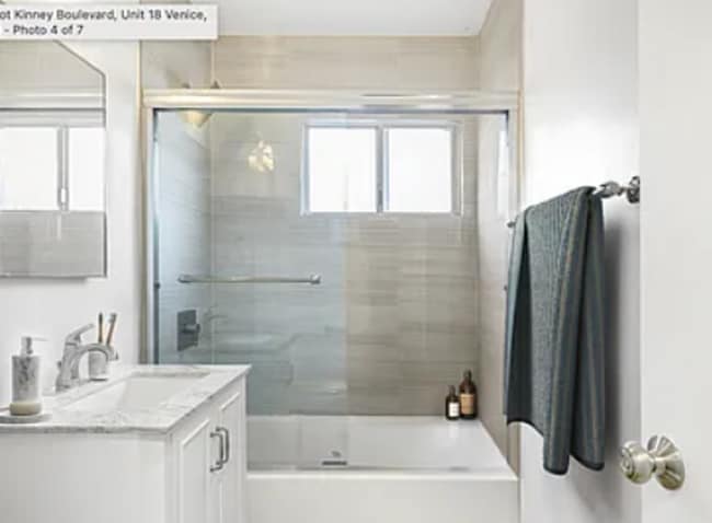 Foto del edificio - 2727-2741 Abbot Kinney Blvd