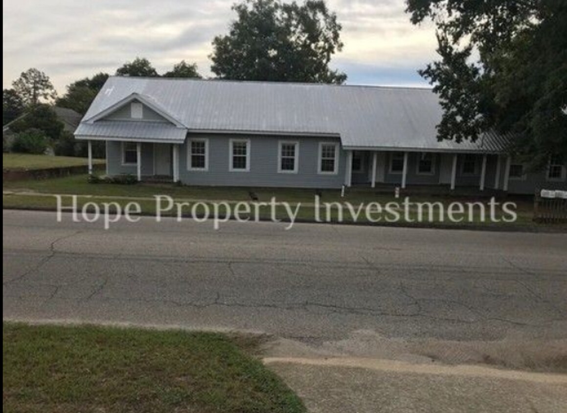 Foto principal - 317 S 8th Ave