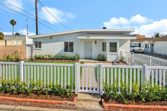 Primary Photo - 2034 Charle St