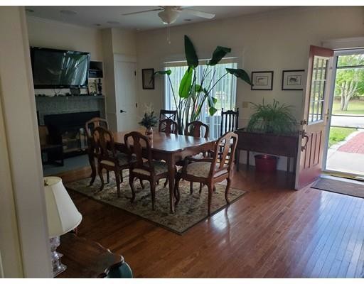 Foto del edificio - 2 bedroom in Rochester MA 02770