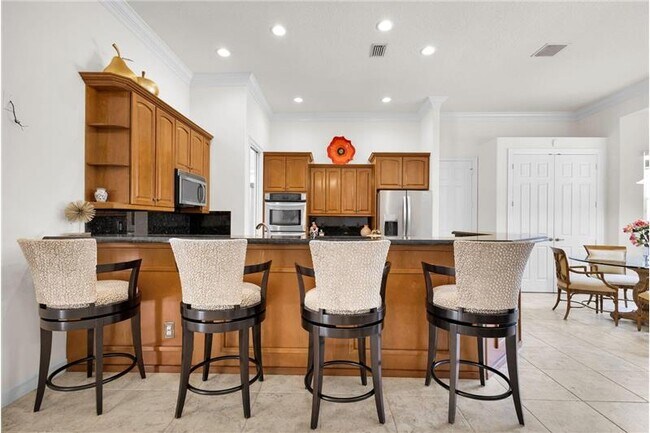 Building Photo - 4754 130th Ave N