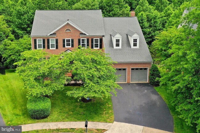 Foto del edificio - 11705 Mercer Hill Ct