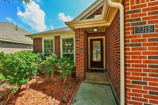 Building Photo - 7315 Rambling Tree Ln