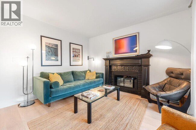 Photo du bâtiment - 2133 Dundas St