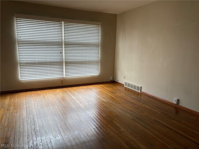 Foto del edificio - 1771 Tanglewood Dr