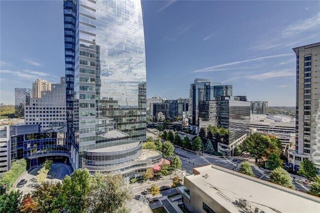 Foto del edificio - 3324 Peachtree Rd NE