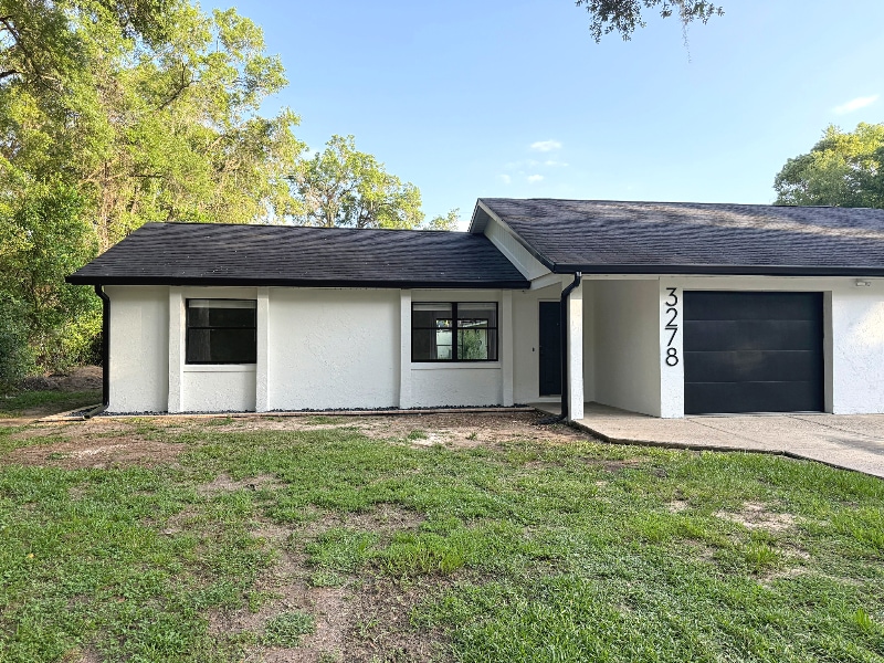 Primary Photo - 3278 E Crown Dr