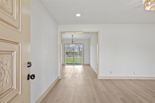 Foto del edificio - 4022 Marlborough Dr