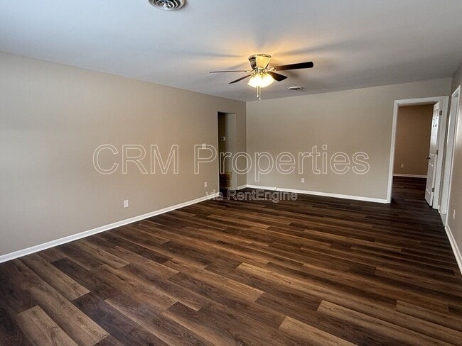 Foto del edificio - 7134 E 18th St