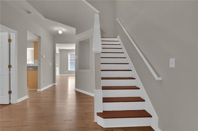 Foto del edificio - 1865 Ellison Lakes Ct