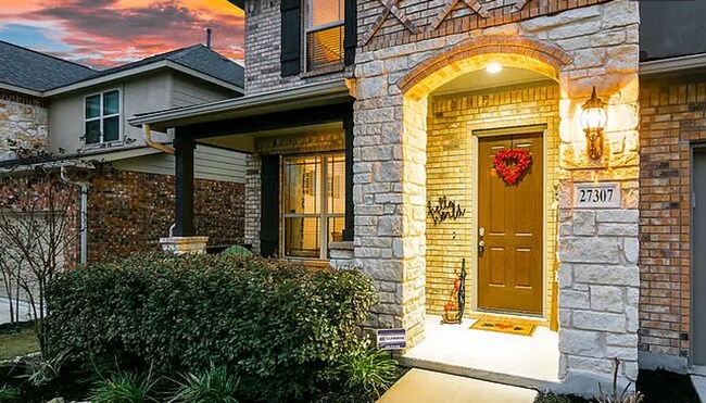 Building Photo - Spacious 4-Bedroom, 3-Bath Two-Story Home in Boerne