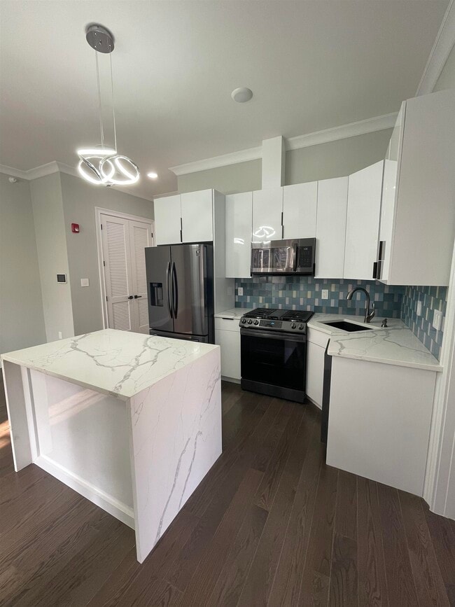 Foto del edificio - 31 Court House Pl