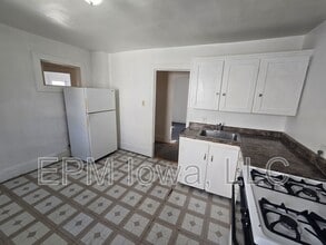 Building Photo - 1424 Grant Ave