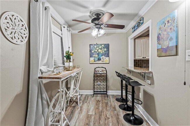 Foto del edificio - 500 Lake Marina Dr