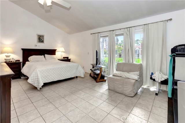 Building Photo - 432 Onda