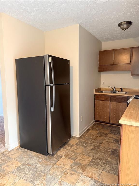 Foto del edificio - 7615 Jennings Ln