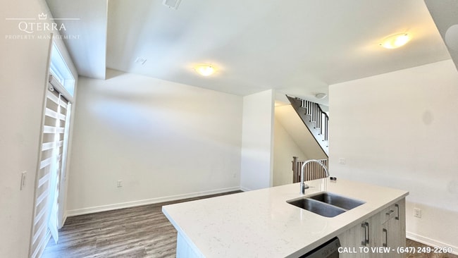 Photo du bâtiment - 170 Attwater Dr