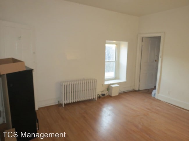 Building Photo - 5105 Wayne Ave