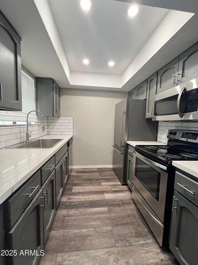 Foto principal - 3119 W Cochise Dr