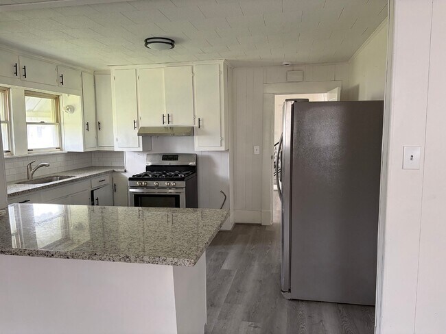 Foto del edificio - 1821 6th St