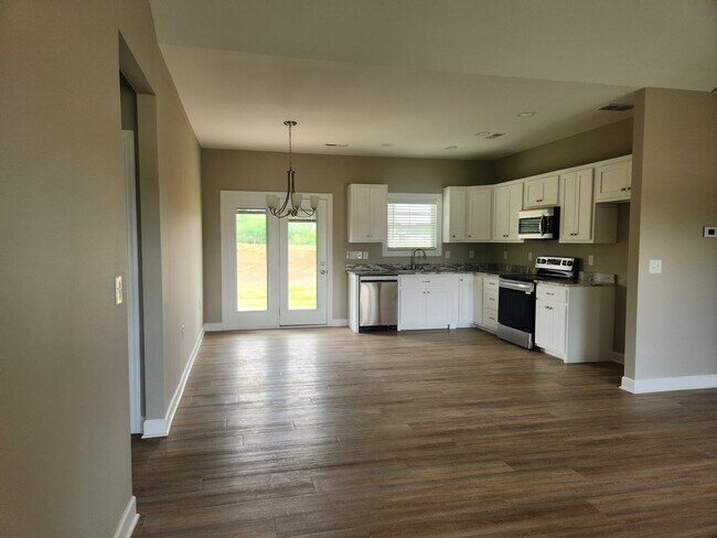 Foto del edificio - Brand new 3BR 2BA home in Royal Troon Subd...
