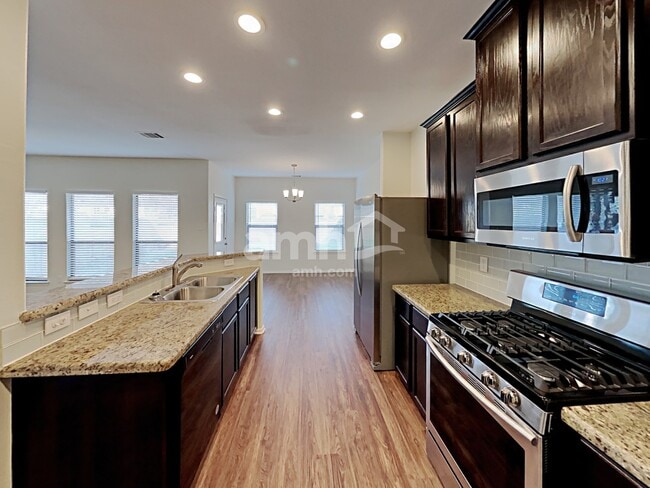 Building Photo - 18226 Amalfi Coast Dr