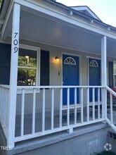 Building Photo - 709 Cumberland St
