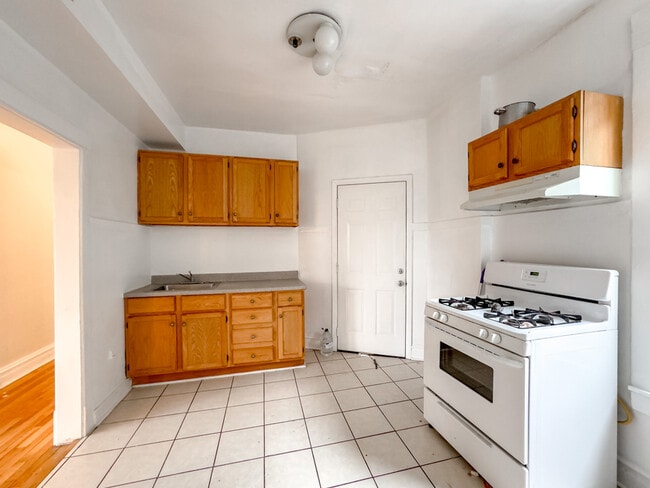 Foto del edificio - 5000 N Sawyer Ave