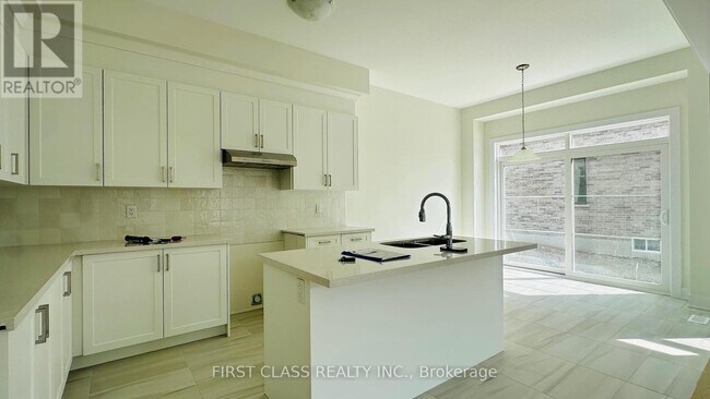Building Photo - 78 Meizhou Ave