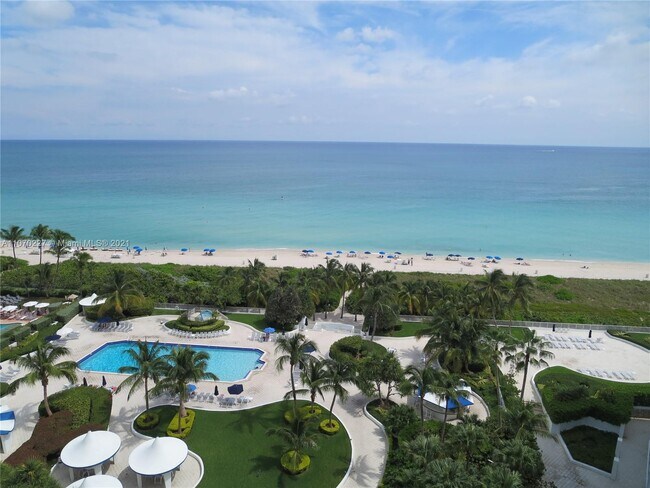 Building Photo - 5151 Collins Ave