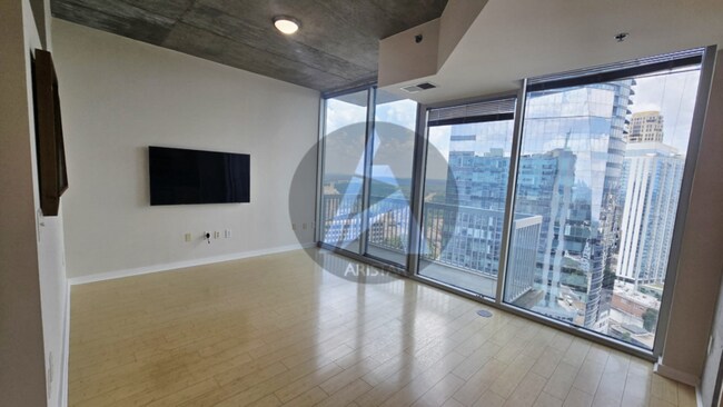 Foto del edificio - 3324 Peachtree Rd