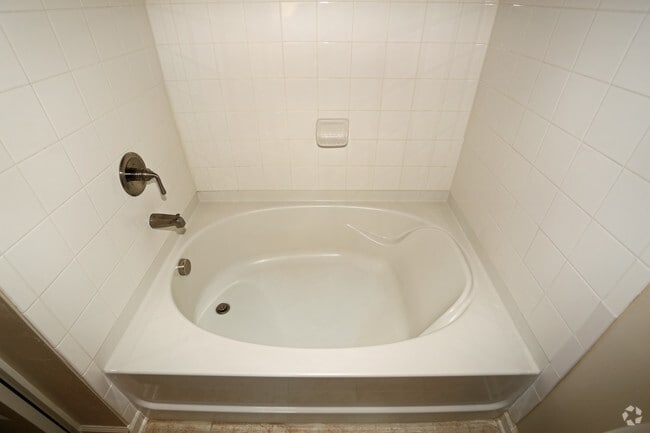 Interior Photo - Residence at Marina Bay