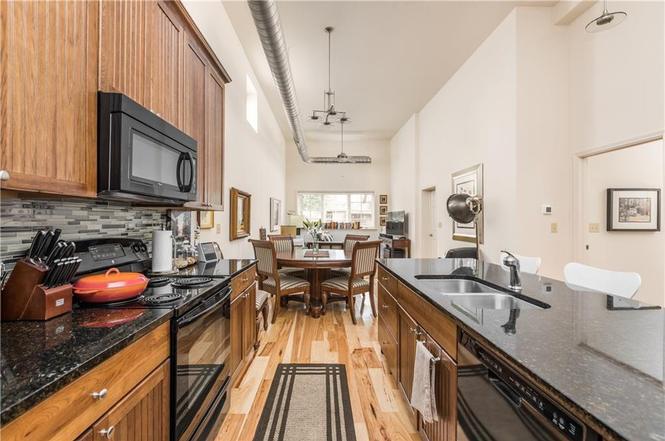 Foto principal - 970 Fort Wayne Ave