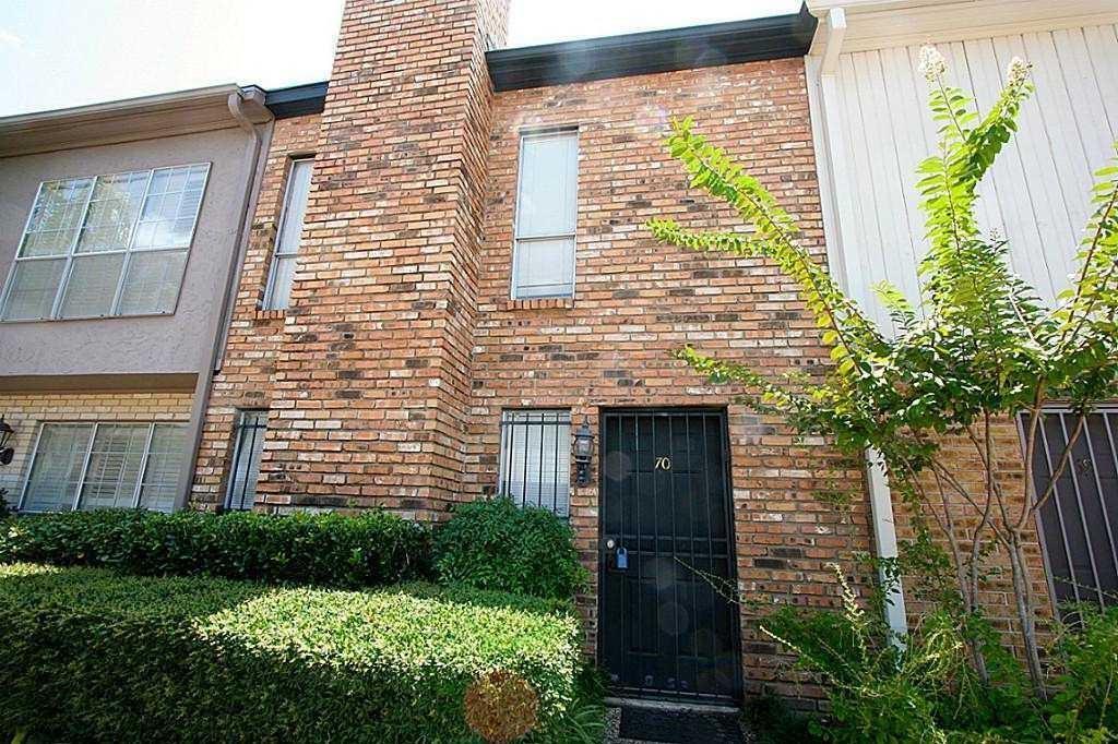 Foto principal - 6111 Beverly Hill St