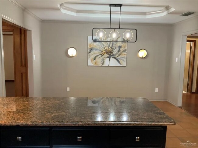 Foto del edificio - 3620 Gumwood Ave