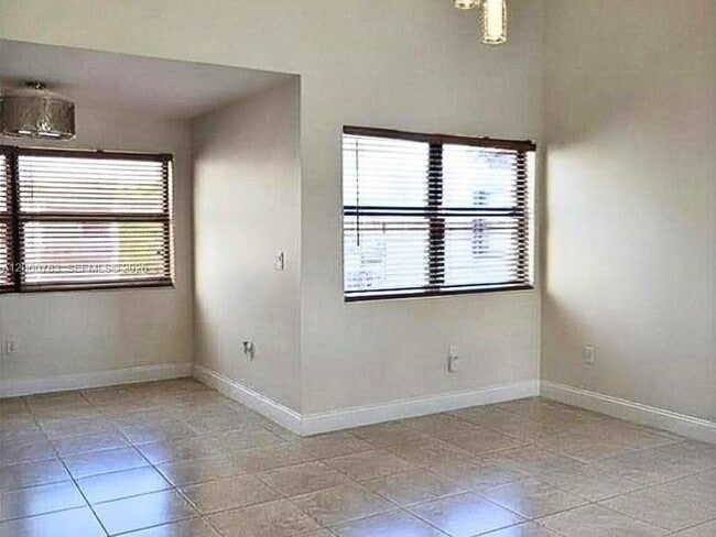 Building Photo - 9970 NW 9th Street Cir