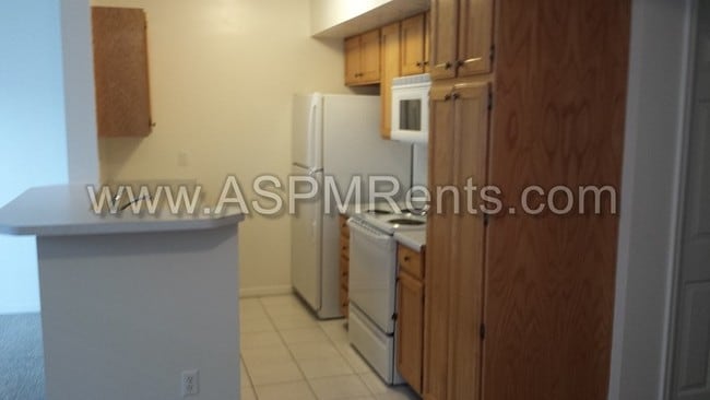 Building Photo - 8812 S Wollemi Pine Way