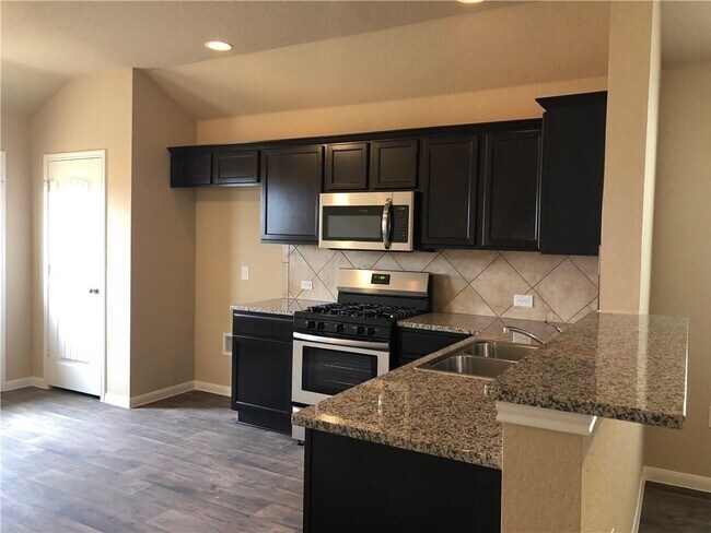 Foto del edificio - 3409 Tilmon Ln.