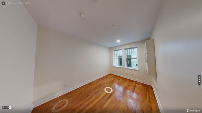 Building Photo - 21 Sutherland Rd