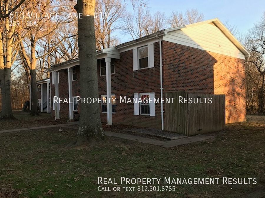 Foto principal - 613 Village Ln