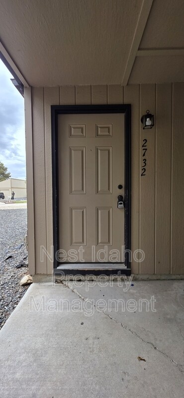 Foto del edificio - 2732 N Siesta Ave