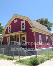 Building Photo - 626 W 11th St