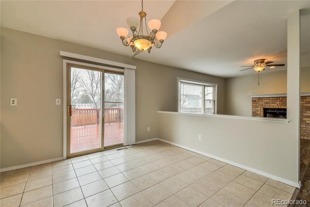Foto del edificio - 6909 Sproul Ln