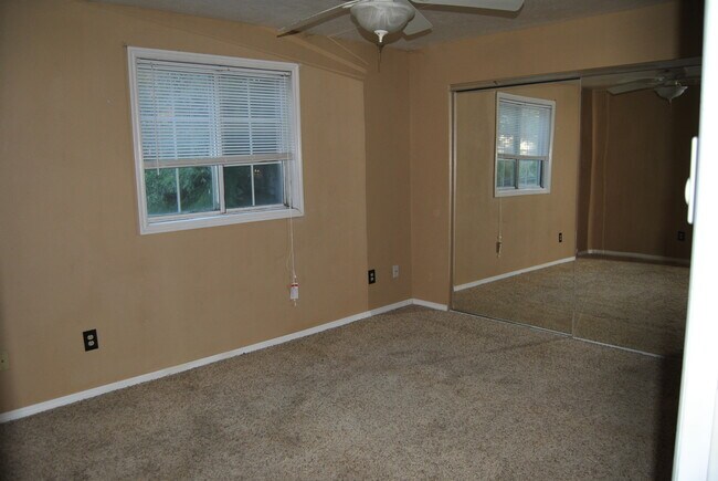 Building Photo - 2110 Rendezvous Rd