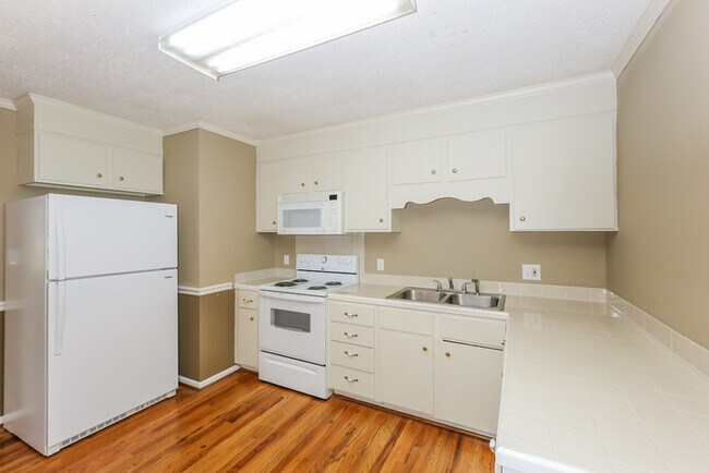 Foto del edificio - 24 Prestbury Dr
