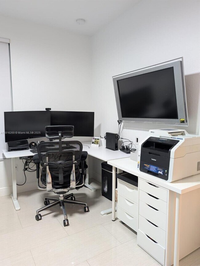 Foto del edificio - 2660 SW 118th Rd