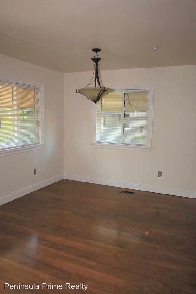 Building Photo - 3 br, 2.5 bath House - 153 Albacore Lane